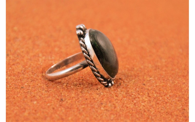 Labradorite ring - Native American jewelry - women - 925/1000 silver - gift idea - guaranteed jewelry - handmade - Navajo style