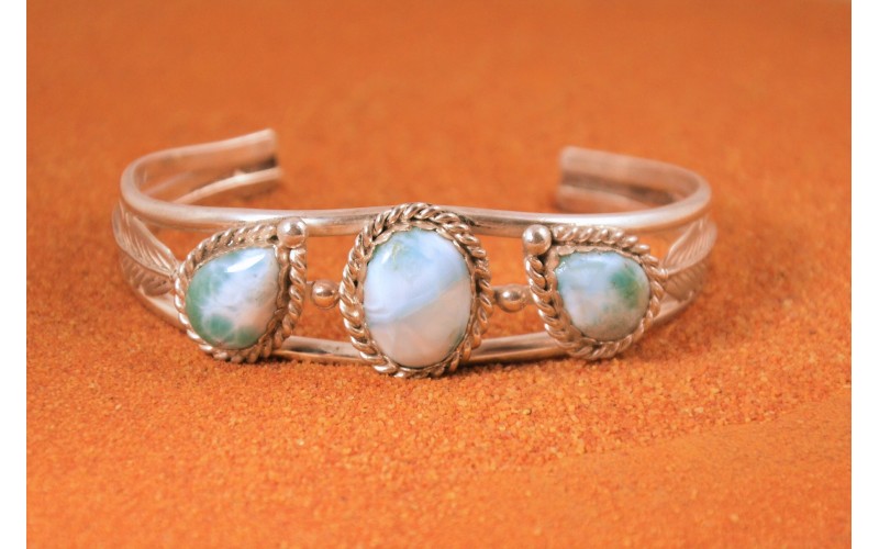 Larimar bracelet - 925/1000 silver - Native American jewelry - feathers and drops - unique handcrafted piece - gift idea
