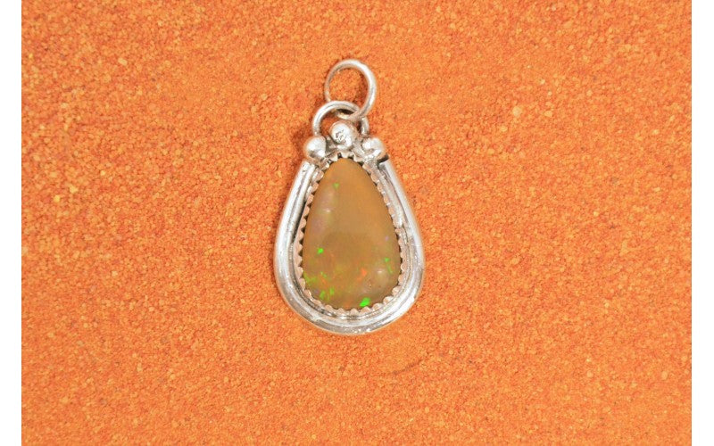 Pendentif opale-argent 925/1000-bijoux amerindiens-fait main-pièce unique-mixte-idée cadeau