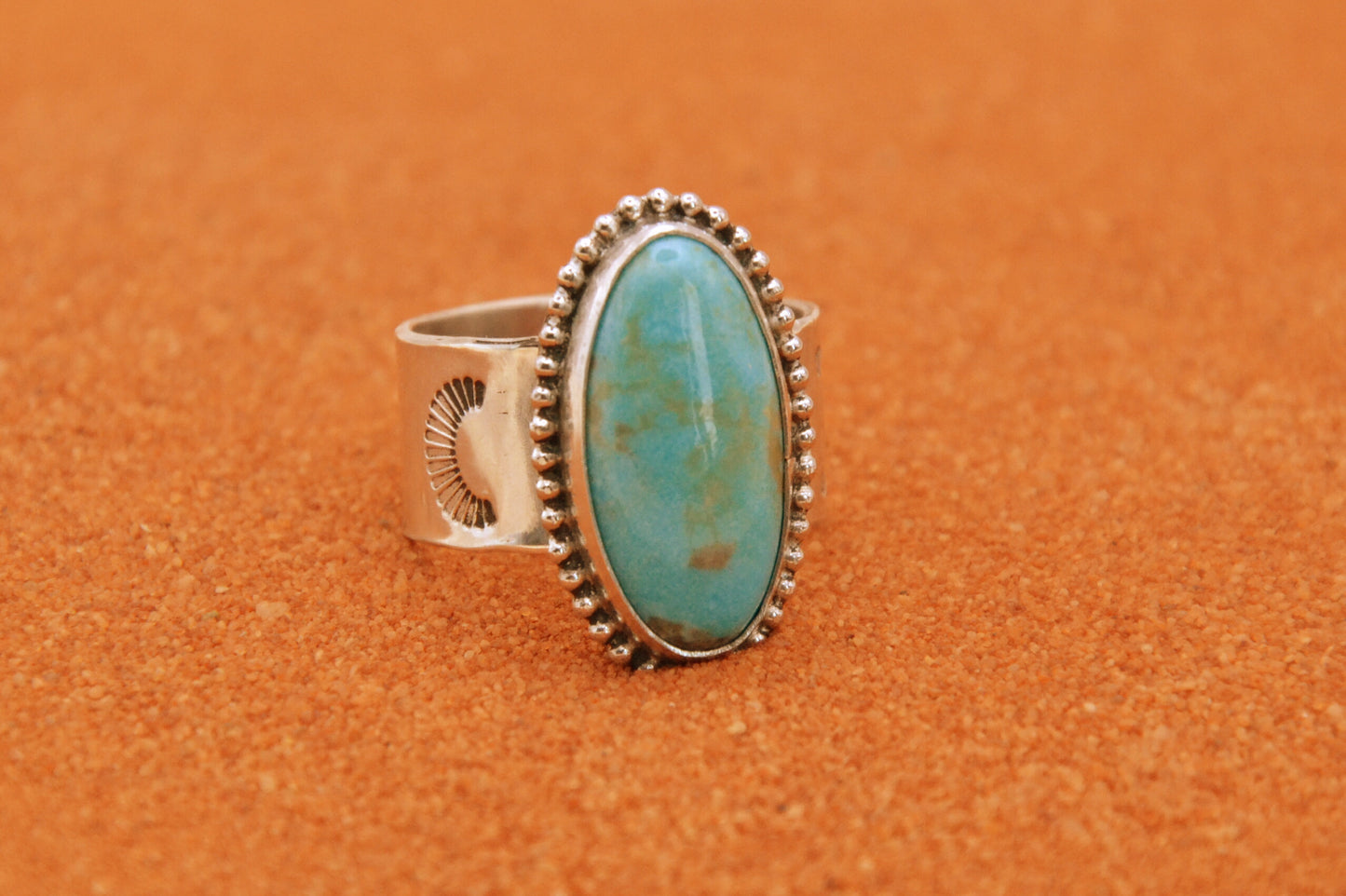 Bague argent-chevaliere-turquoise kingman-bijoux amerindiens-homme et femme-style navajo-cadeau