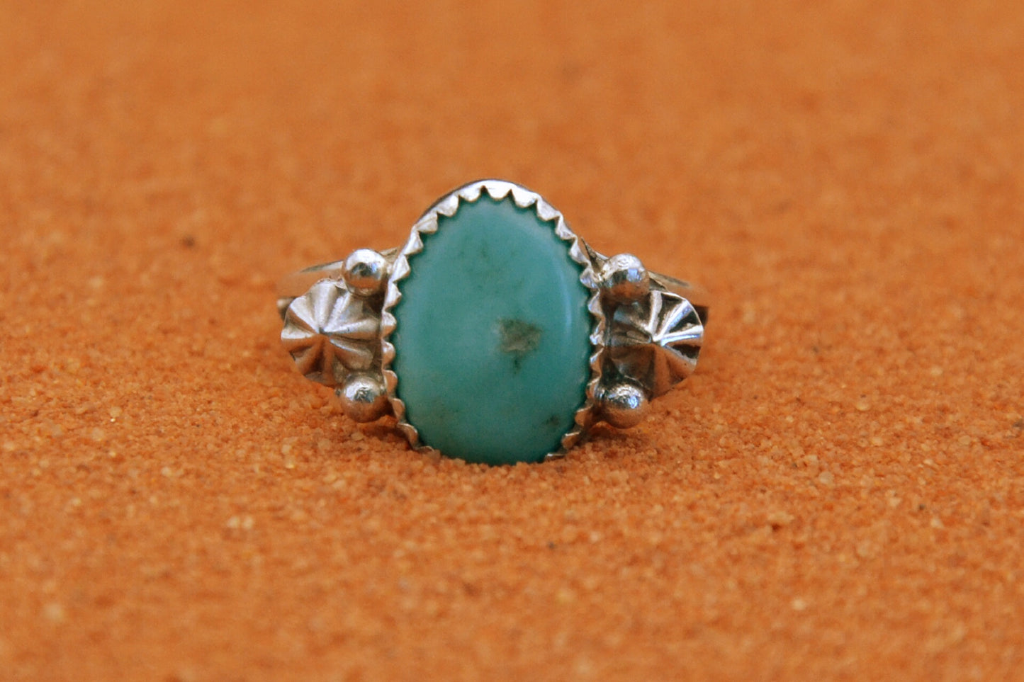 Bague-femme-turquoise-bijoux-amerindiens-navajo-cadeau-argent-kingman-artisanat-western-country-ethnique