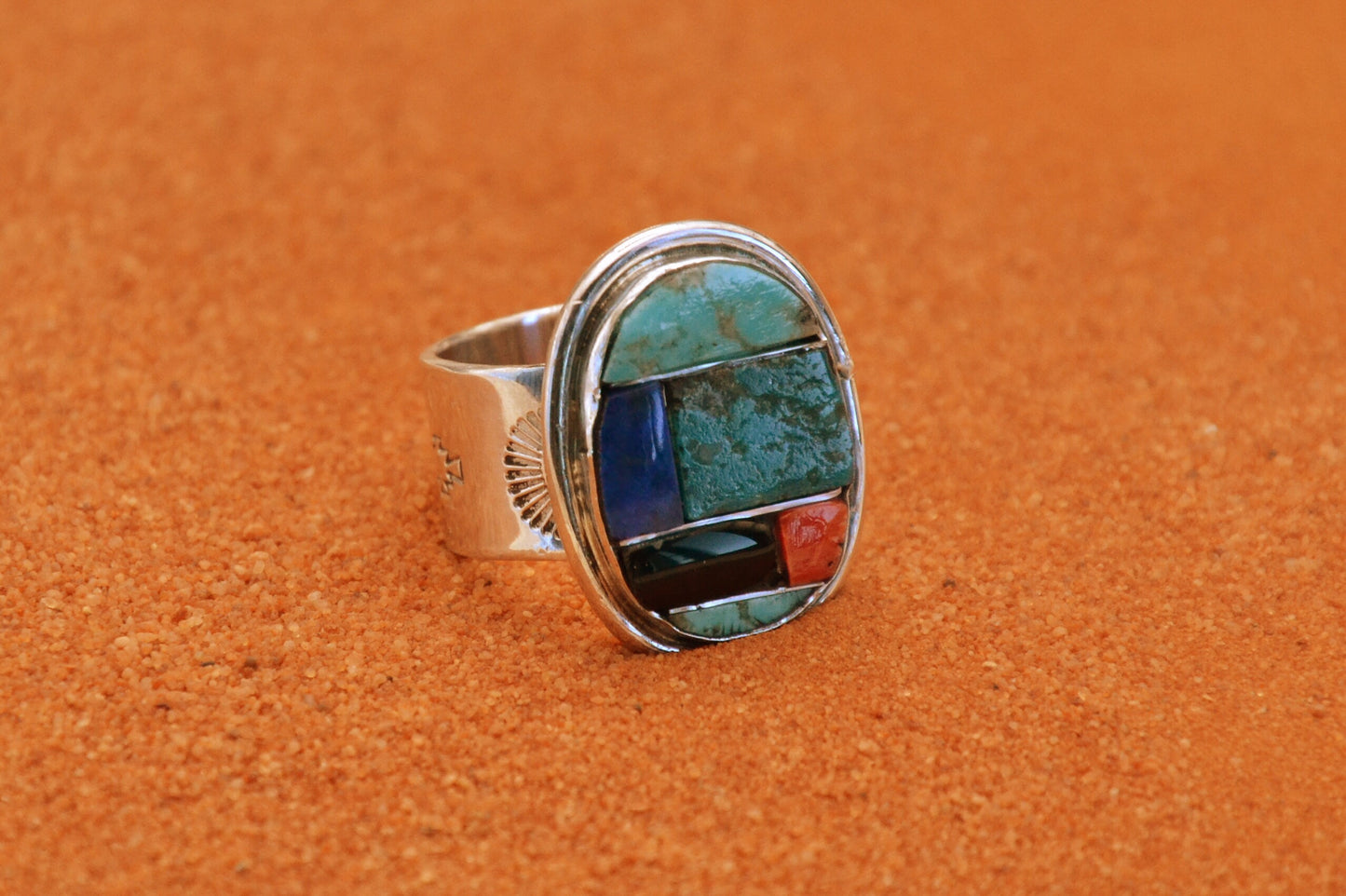 Bague homme-chevaliere-bijoux amerindiens-style navajo-multipierres-argent massif-turquoise-onyx-lapis-spiny oyster-taille 59