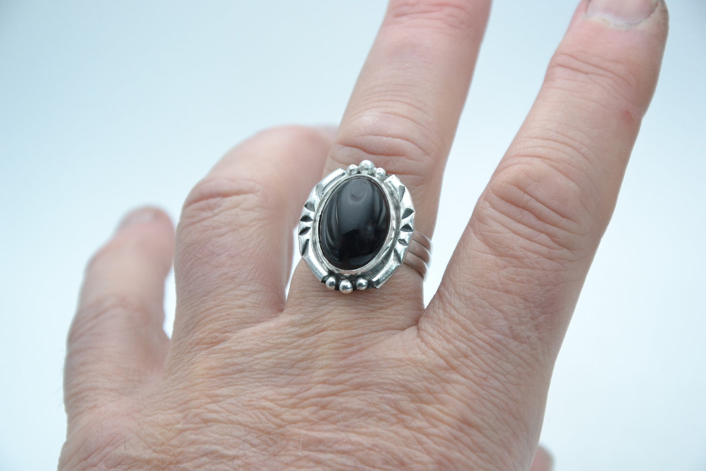 Bague onyx-argent 925/1000-style navajo-bijoux amerindiens-idee cadeau-mixte-boheme-artisanat