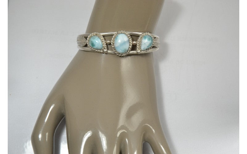 bracelet larimar-argent 925/1000-bijou amerindien-plumes et gouttes-piece unique artisanale-idée cadeau