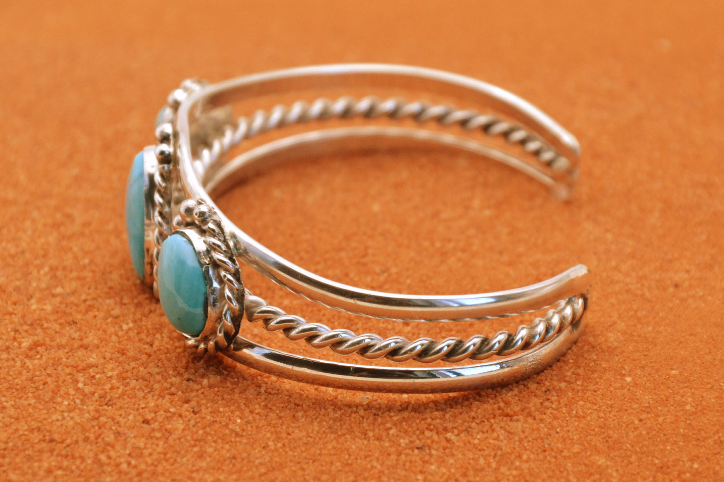 Bracelet femme-manchette-turquoise sierra bella-bijoux amerindiens-style navajo-cadeau-argent massif