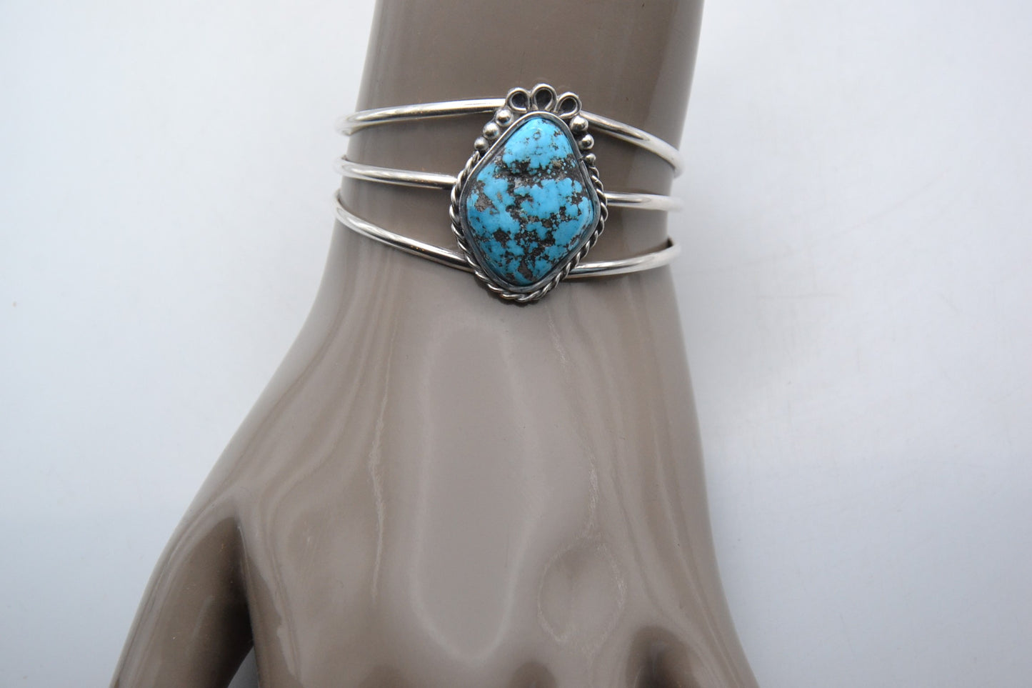 bracelet femme-turquoise kingman-bijoux amerindiens-argent 925/1000-idée cadeau-style navajo-fait main