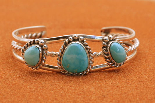 Bracelet femme-manchette-turquoise sierra bella-bijoux amerindiens-style navajo-cadeau-argent massif