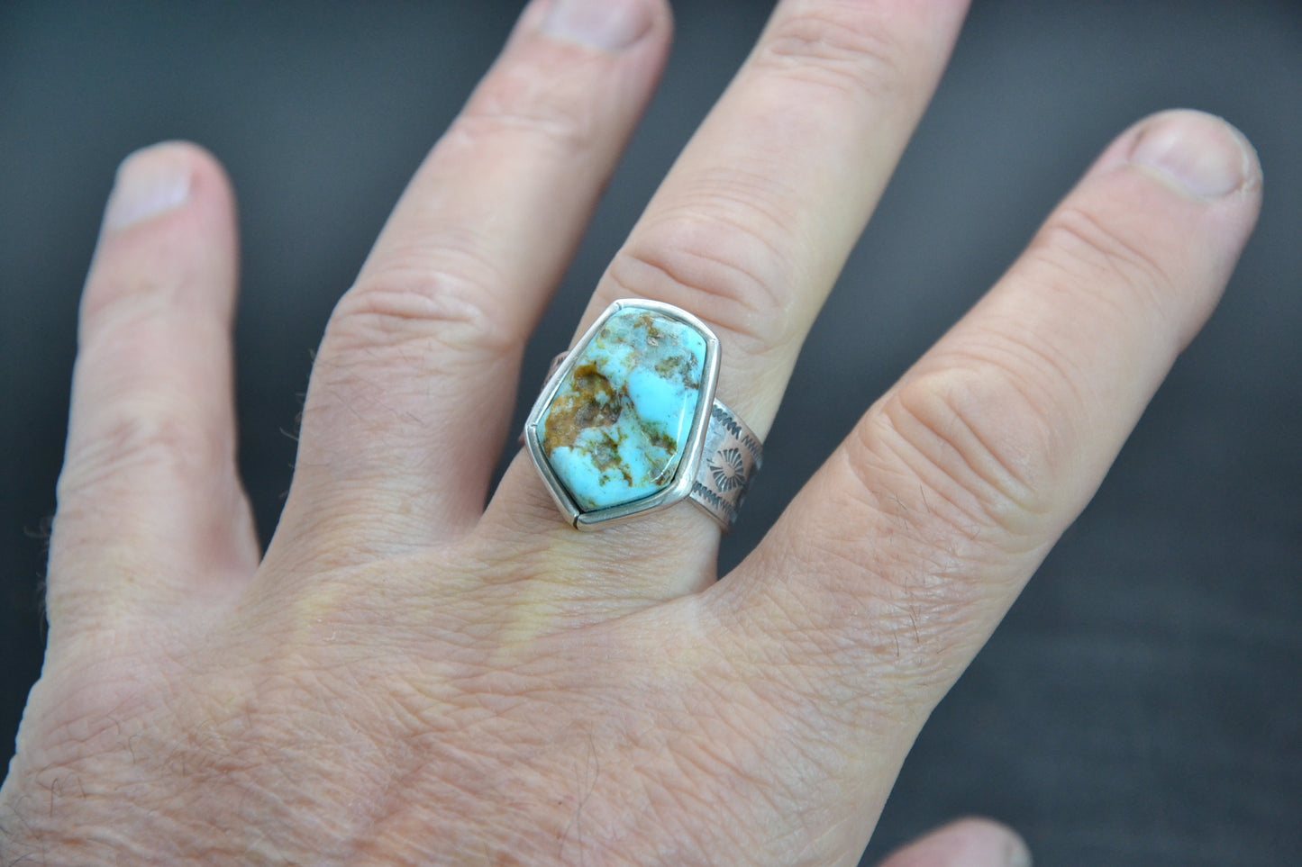 Bague-chevaliere-homme-turquoise-amerindien-style navajo-cadeau-bijoux-unique-argent sterling