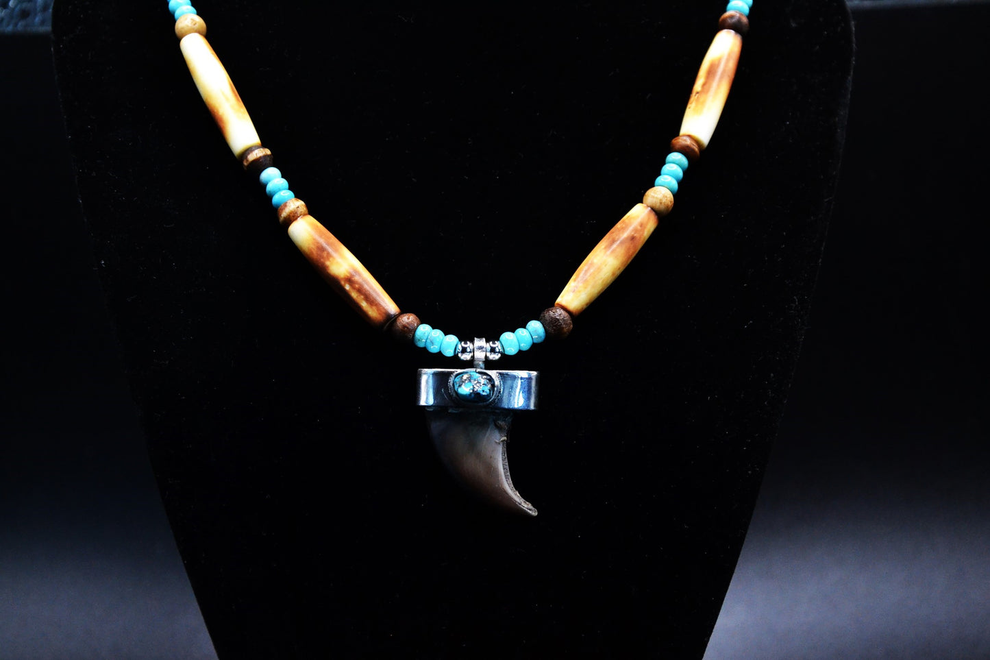 collier amerindien-turquoise bisbee-style navajo-perles turquoises-os-argent sterling-cadeau-homme et femme