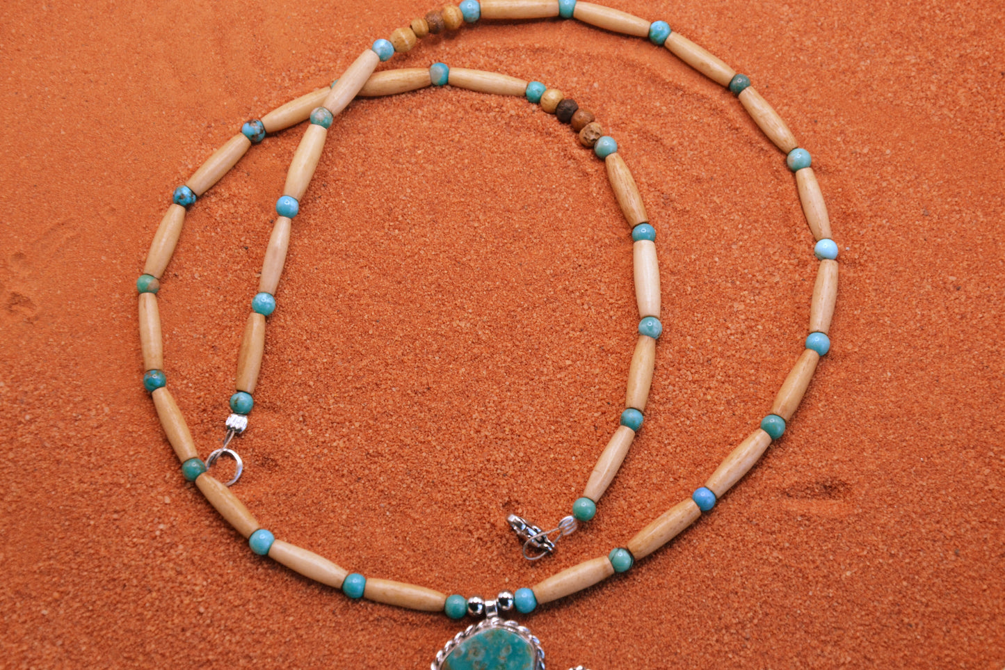 Collier aigle-turquoise royston-bijoux amerindien-style navajo-perles kingman-argent massif-cadeau-piece unique