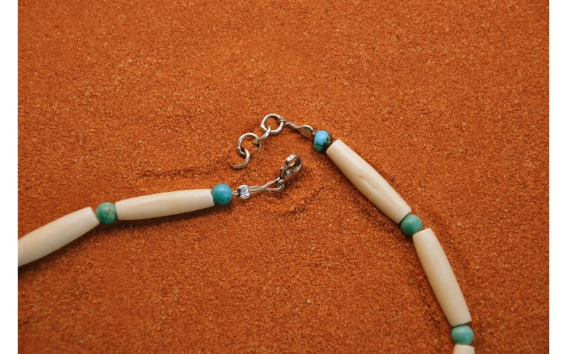 collier turquoise kingman-argent 925/1000-idee cadeau-bijoux amerindiens-style navajo-femme-boheme-artisanat