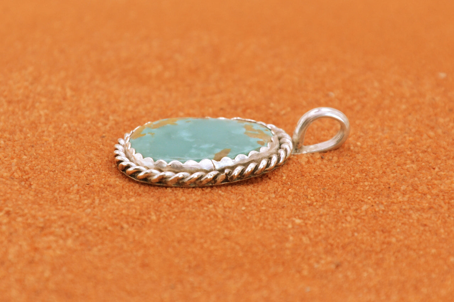 Pendentif turquoise-kingman-bijoux amerindiens-style navajo-cadeau-argent massif-unique-homme et femme