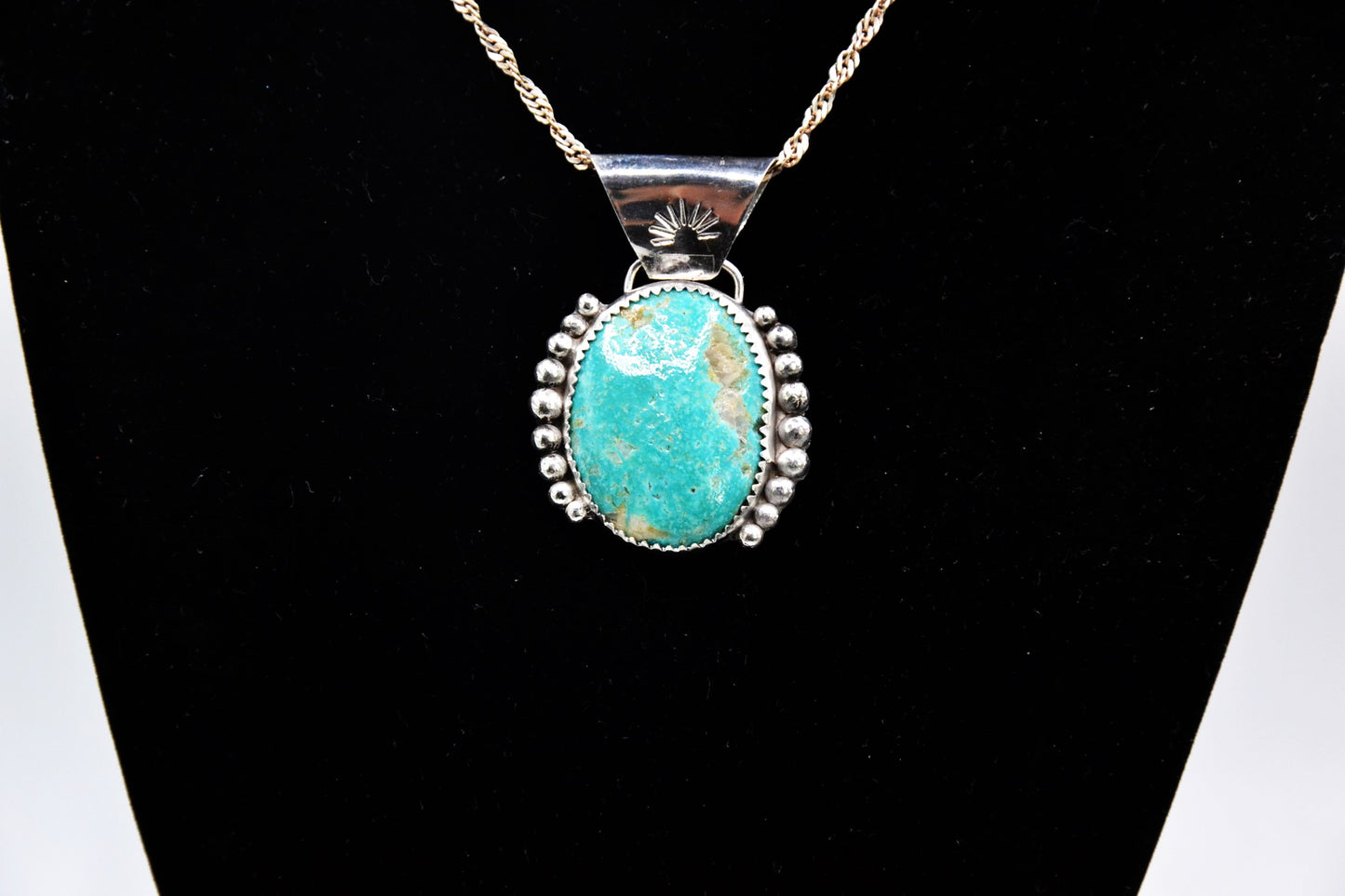 Pendentif turquoise kingman-style navajo-bijoux amerindiens-cadeau-argent massif-homme-femme-artisanat