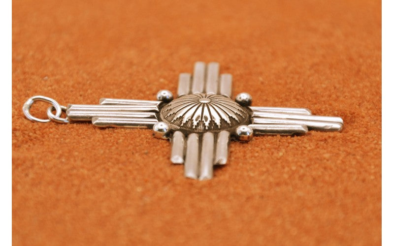 Pendentif amerindien zia, argent 925/1000, fait main, concho, soleil, bijoux amerindiens, cadeau, style navajo