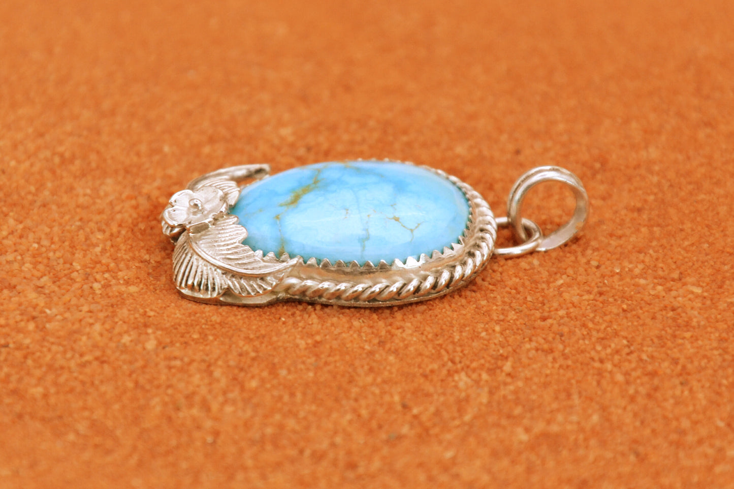 Pendentif turquoise-sierra blue-femme-bijoux amerindiens-style navajo-cadeau-unique-fleur