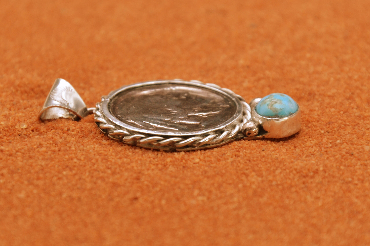 Pendentif-tête d'indien-turquoise kingman-bijoux amerindiens-argent sterling-cadeau-homme et femme-artisanat