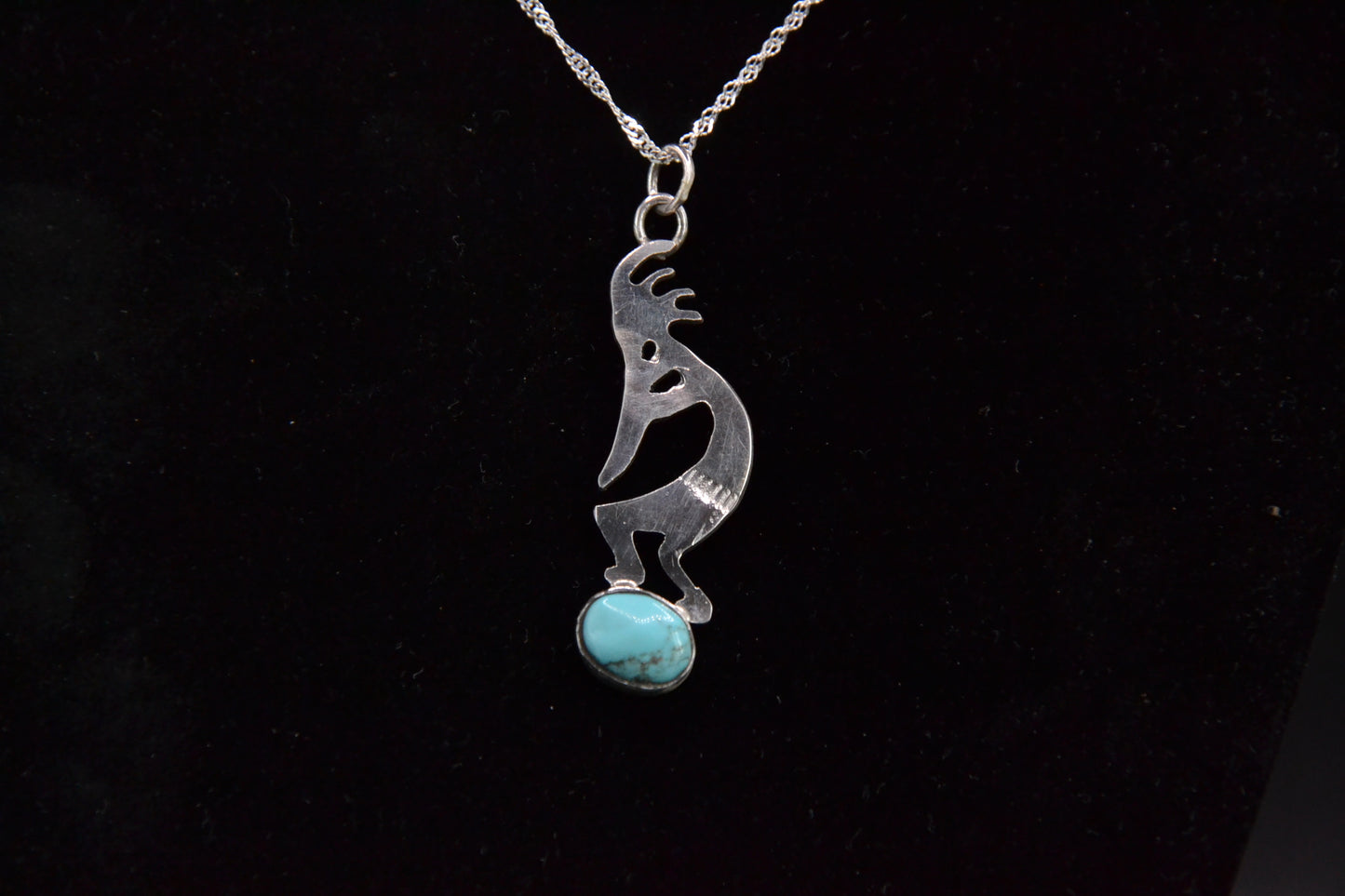 Pendentif kokopelli-turquoise kingman-bijoux amerindiens-navajo-argent massif-cadeau-homme et femme