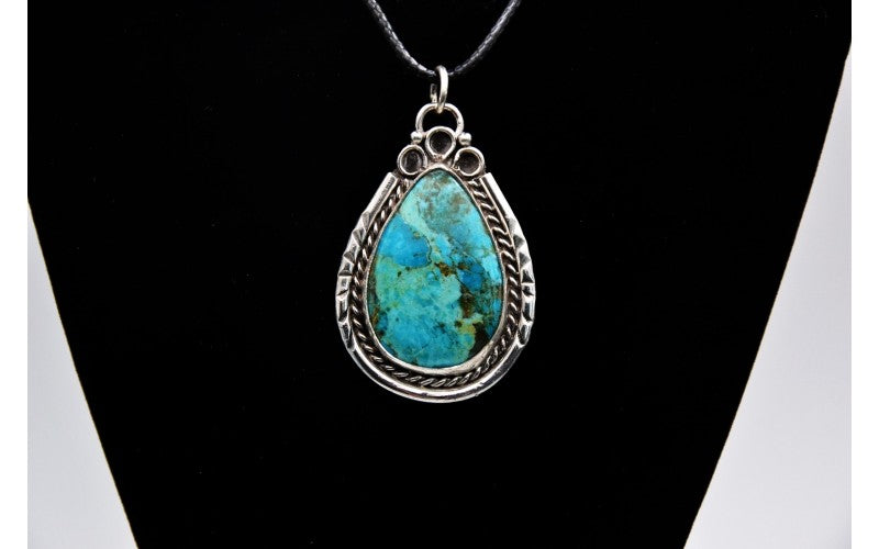 pendentif cadeau-turquoise mojave-argent 925/1000-style navajo-femme et homme-western-ouest americain-bijoux amerindiens